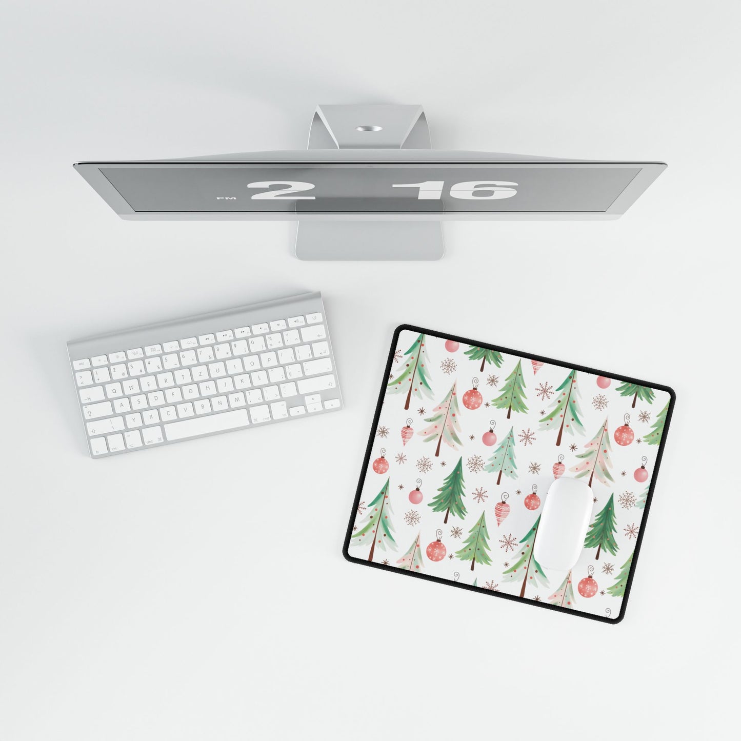 Christmas Tree Design Desk Mat, Office Decor Mousepad, Holiday Gift Pad for Desk, Festive Computer Mat, Desk Protector Accessories